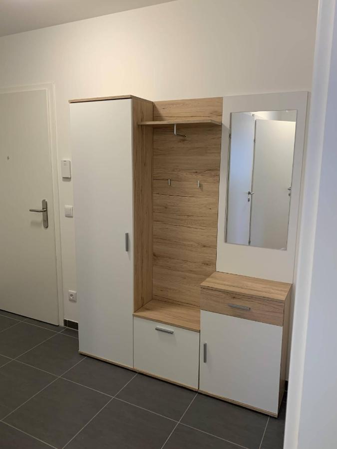 Modern Airconditioned City Apartment Close To Vic Vienna Exterior photo